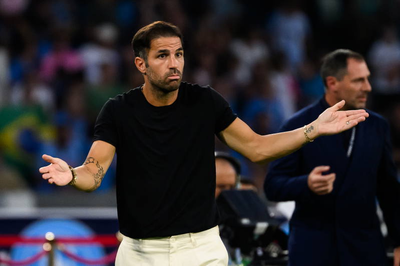 Como da el salto a la Champions con aviso de Fabregas y preguntas para el verano