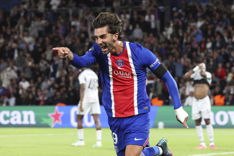 Ferran Torres PSG debut rescues draw after Rennes lead