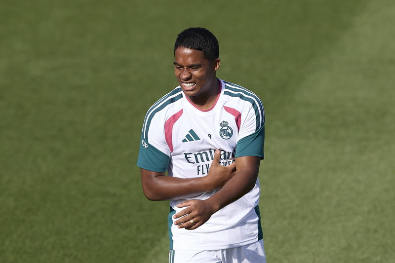 Endrick and Aston Villa emerge as January loan story to watch