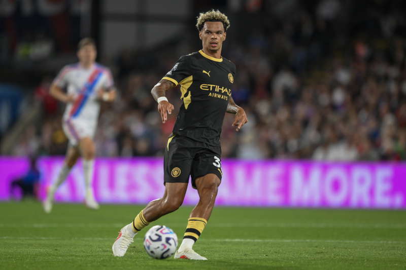 La lesión de Nico O'Reilly obliga al Manchester City a reordenarse