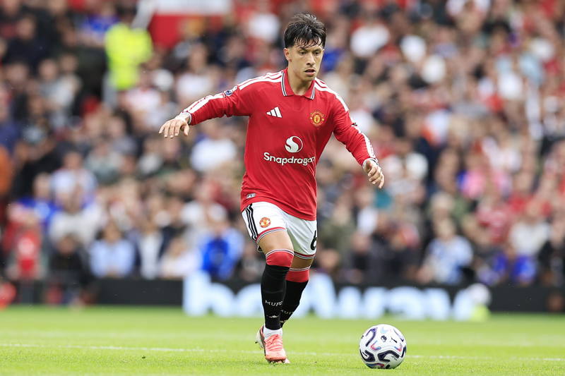 Lisandro Martinez fires back at Carragher after first Old Trafford goal