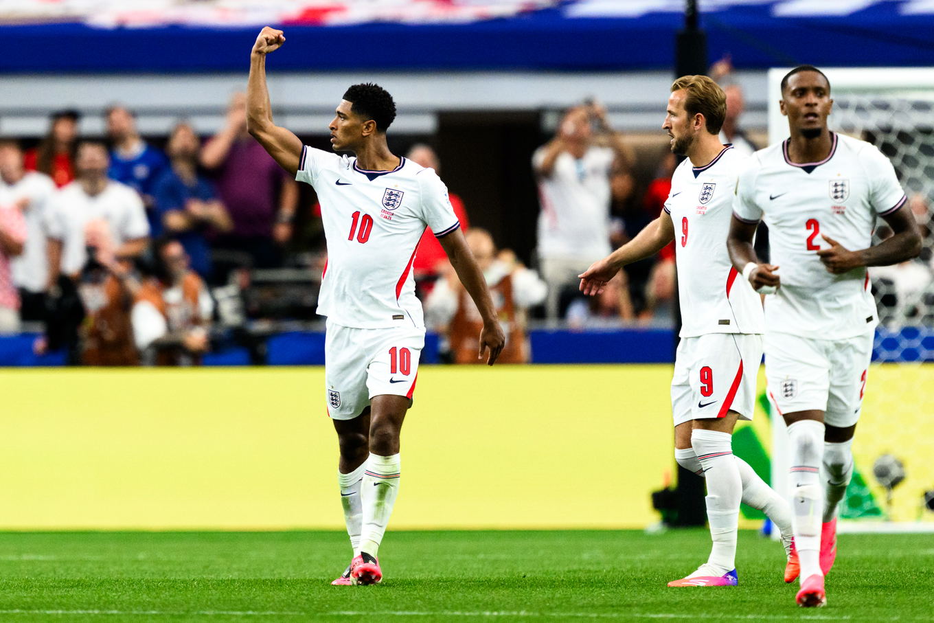 260617 Jude Bellingham of England celebrates scoring 3-2 during the FIFA World Cup 2026 football match between England and Croatia on June 17, 2026 in Dallas