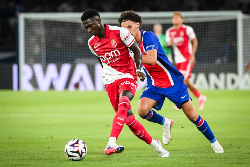 Lamine Camara breaks silence on failed Chelsea move