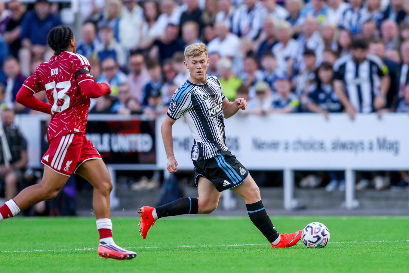 Lewis Hall of Newcastle United during the Premier League match against Liverpool at St James' Park in Newcastle