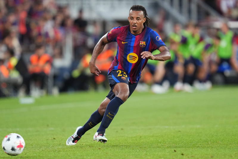 El traspaso de Jules Koundé al Arsenal sigue atascado