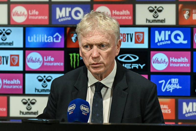 Everton face 23-day lay-off as Moyes plans reset