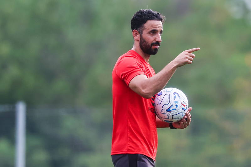 Ruben Amorim descarta volver al Benfica y Marco Silva gana fuerza