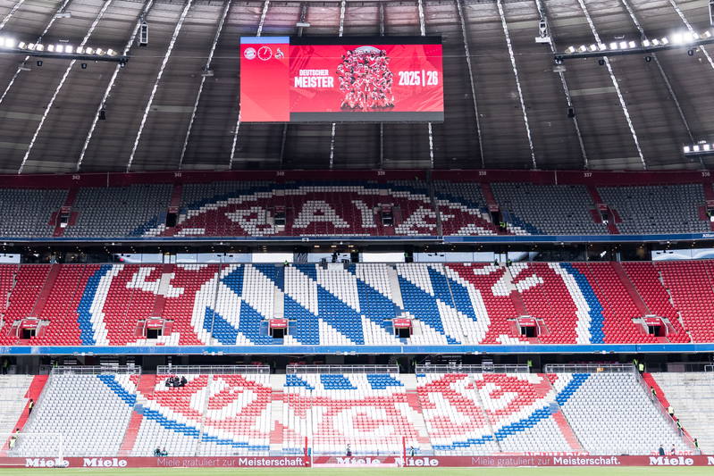 Bayern Múnich vs VfB Stuttgart: Kane firma el doblete en una final sin historia