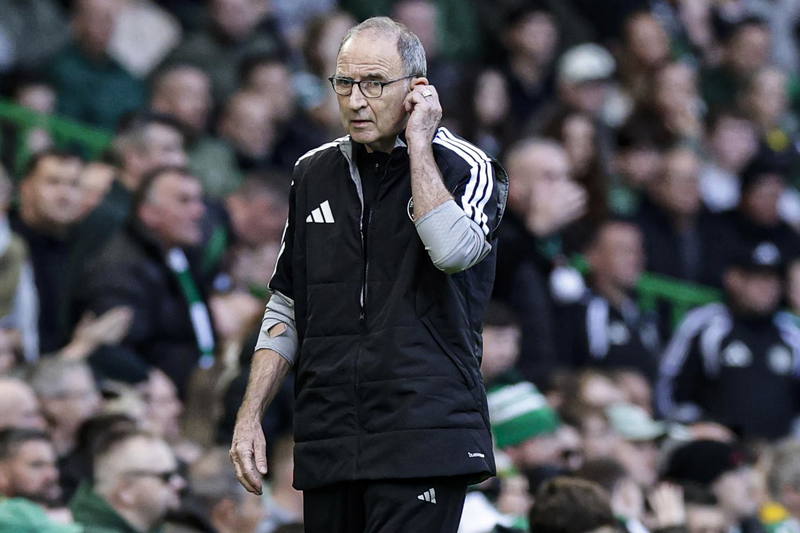 Martin O'Neill, en el aire tras la derrota en el derbi ante Rangers
