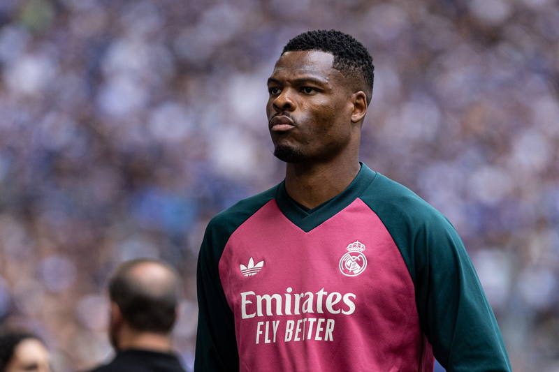 Denzel Dumfries dice que fichar por el Real Madrid es un sueño y una gran responsabilidad
