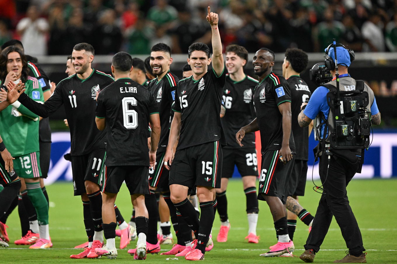 Israel Reyes during Mexico's 2026 World Cup match against South Korea