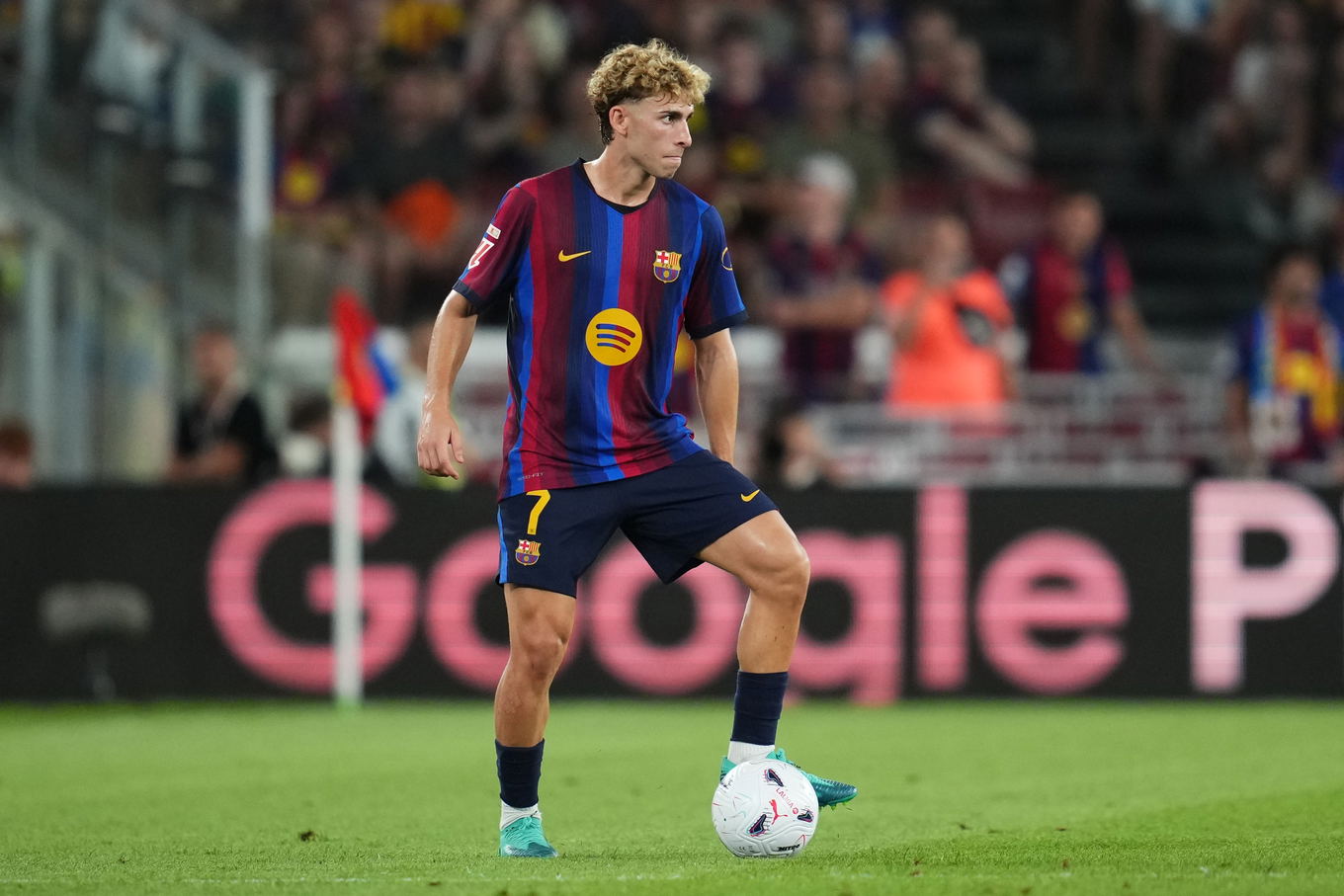 Fermín López del Barcelona durante el partido de LaLiga contra el Athletic Club en el Spotify Camp Nou de Barcelona